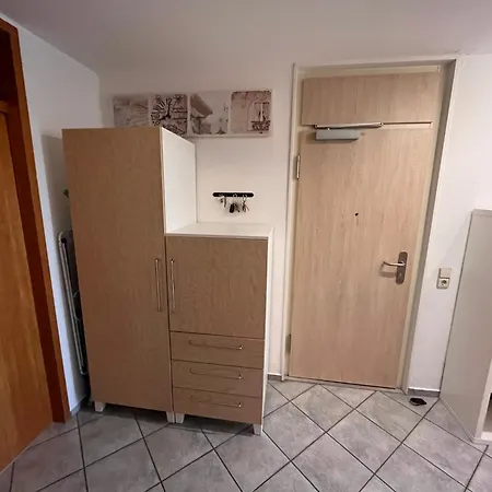 ホームステイ Zimmer Stuttgart